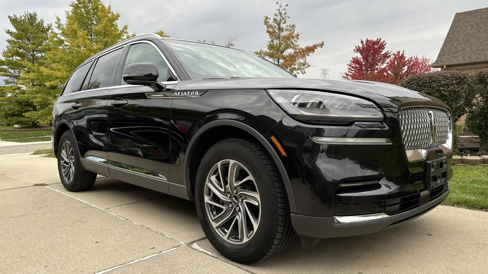 Black Lincoln Aviator from the LuxeDetroit fleet